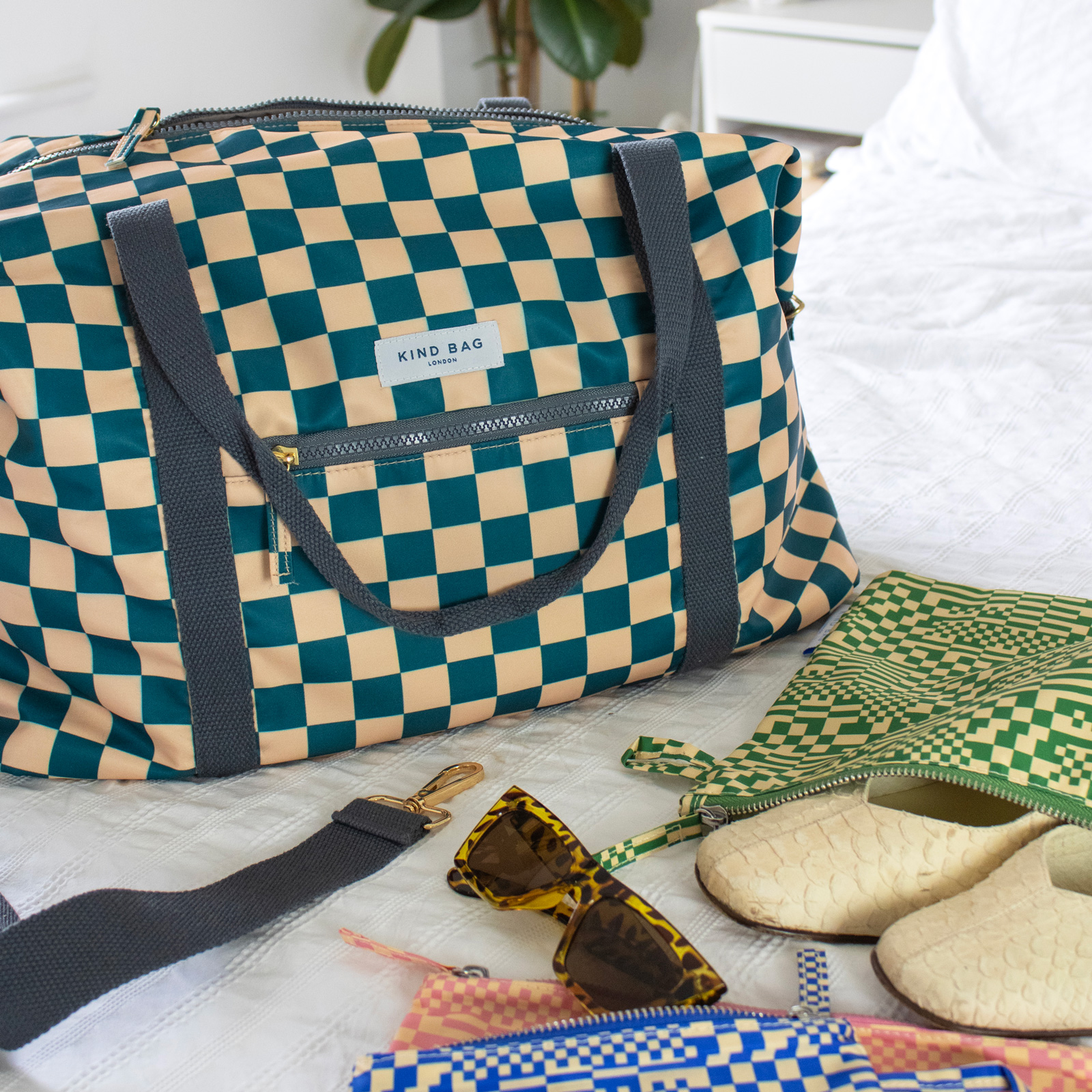 KIND BAG Weekender Checkerb. Teal & Biege 